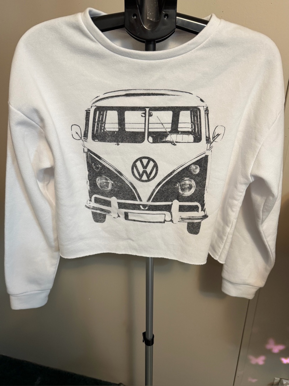 White Cropped Sweatshirt with Volkswagen Bus Graphic
